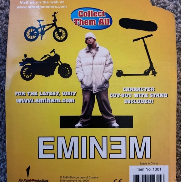 🎉 HOST PICK 🎉 Eminem Street Jammers BMX Bike Toy - Picture 2 of 2